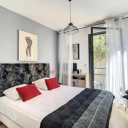 Location Saisonniere - Superbe T3 Avec Vue Ajaccio * Ajaccio (Corsica)